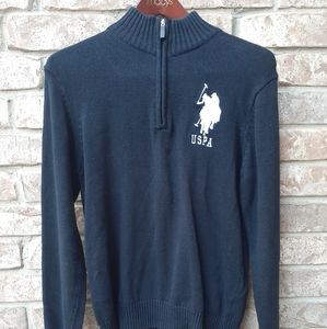 Black polo 3/4 zip up